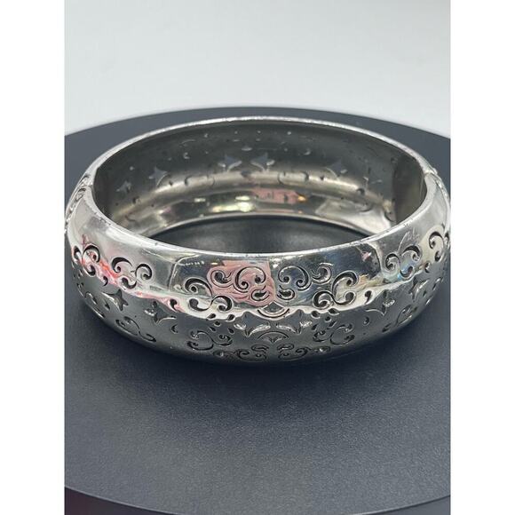 Brighton Fortuna Silver Plated Crystals Hinged Bangle Bracelet 1” - Picture 7 of 14